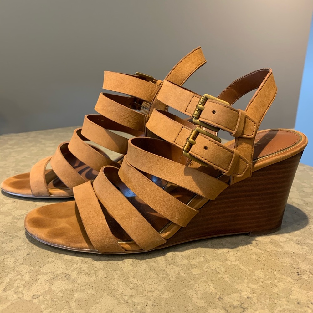 womens air max foot locker